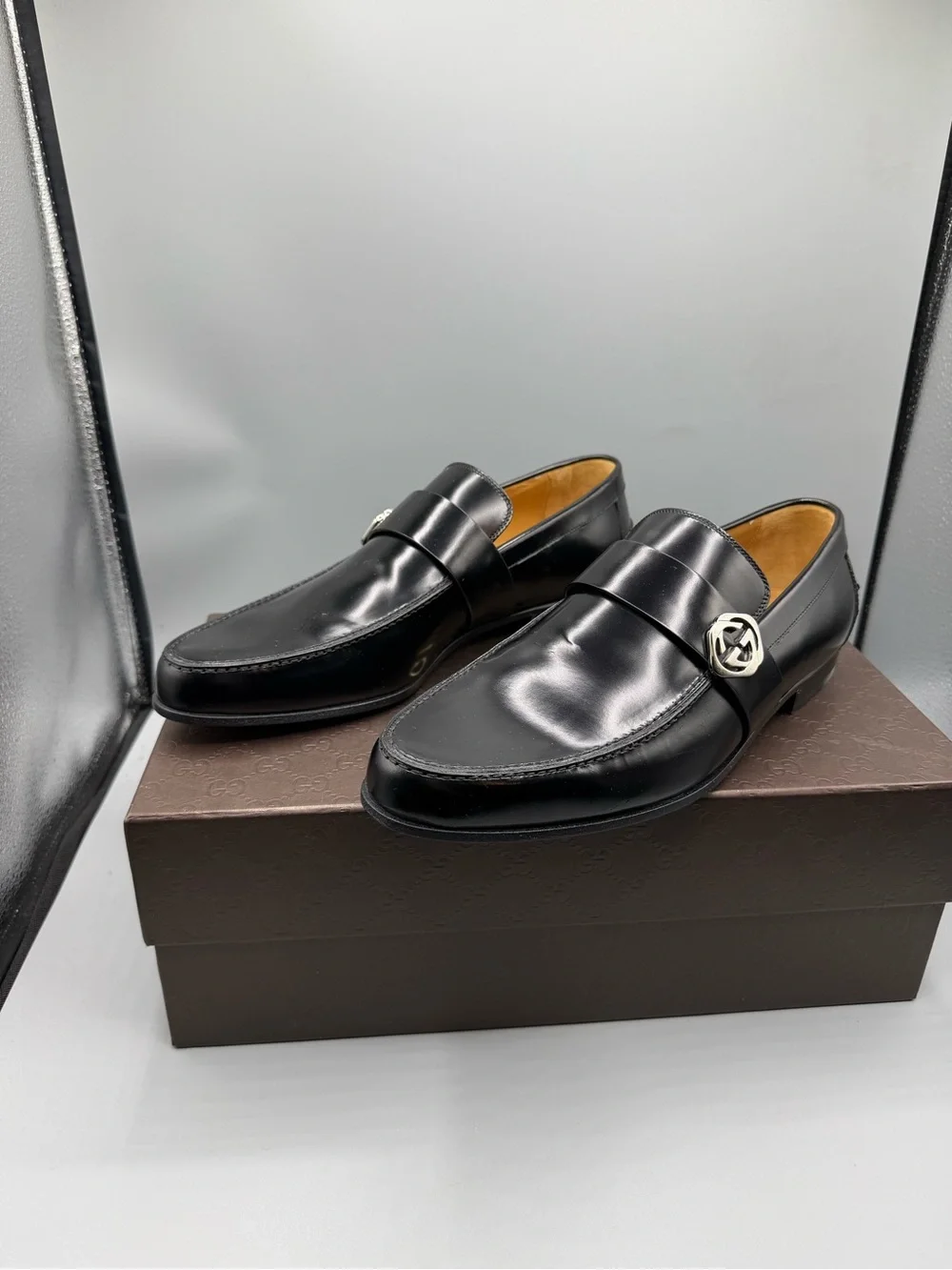 Gucci Black Leather Horsebit-Style Slip-On Loafers